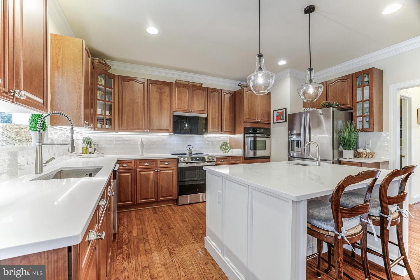 11268 ALLIUM LN, LOVETTSVILLE, Virginia 20180, 4 Bedrooms Bedrooms, 11 Rooms Rooms,2 BathroomsBathrooms,Residential,For sale,11268 ALLIUM LN,VALO2104806 MLS # VALO2104806