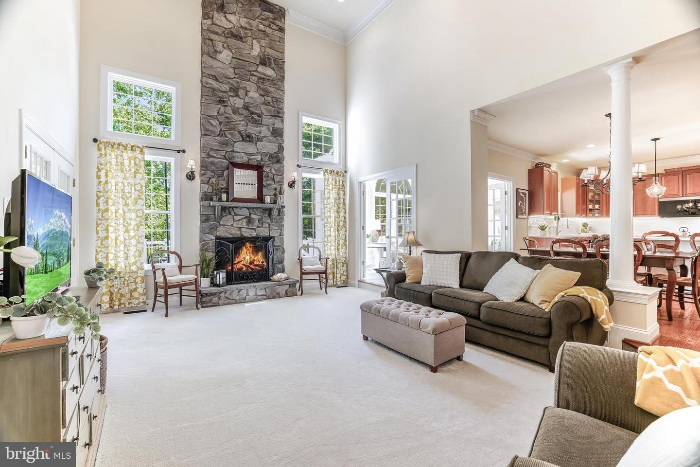 11268 ALLIUM LN, LOVETTSVILLE, Virginia 20180, 4 Bedrooms Bedrooms, 11 Rooms Rooms,2 BathroomsBathrooms,Residential,For sale,11268 ALLIUM LN,VALO2104806 MLS # VALO2104806