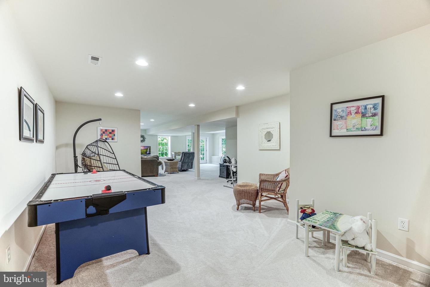11268 ALLIUM LN, LOVETTSVILLE, Virginia 20180, 4 Bedrooms Bedrooms, 11 Rooms Rooms,2 BathroomsBathrooms,Residential,For sale,11268 ALLIUM LN,VALO2104806 MLS # VALO2104806