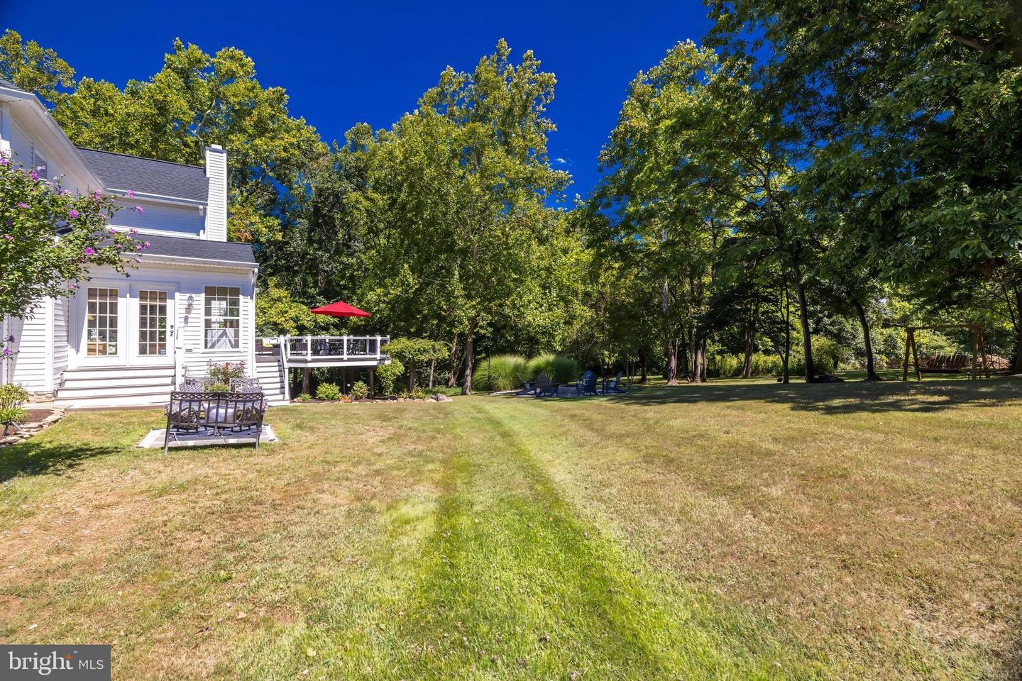11268 ALLIUM LN, LOVETTSVILLE, Virginia 20180, 4 Bedrooms Bedrooms, 11 Rooms Rooms,2 BathroomsBathrooms,Residential,For sale,11268 ALLIUM LN,VALO2104806 MLS # VALO2104806