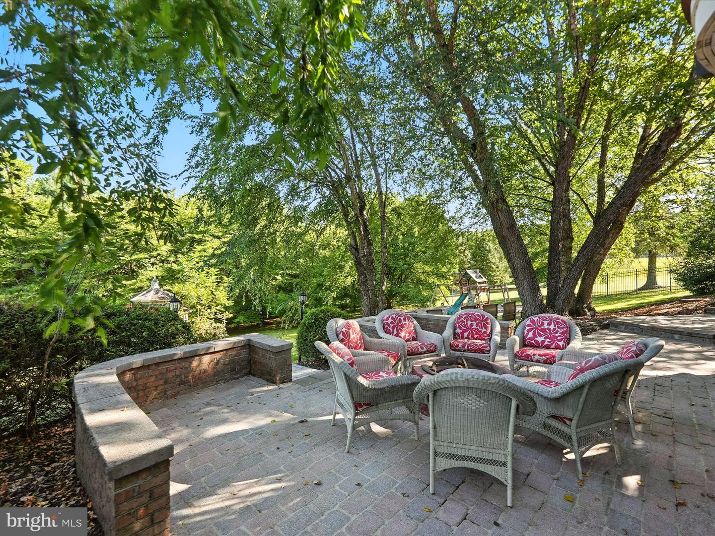 40656 CANONGATE DR, LEESBURG, Virginia 20175, 5 Bedrooms Bedrooms, ,6 BathroomsBathrooms,Residential,For sale,40656 CANONGATE DR,VALO2104822 MLS # VALO2104822