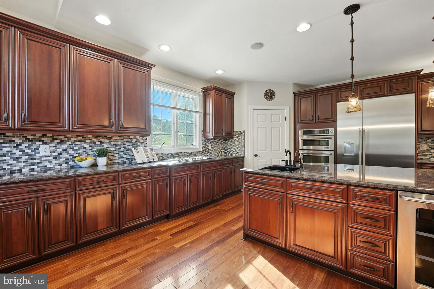 40656 CANONGATE DR, LEESBURG, Virginia 20175, 5 Bedrooms Bedrooms, ,6 BathroomsBathrooms,Residential,For sale,40656 CANONGATE DR,VALO2104822 MLS # VALO2104822