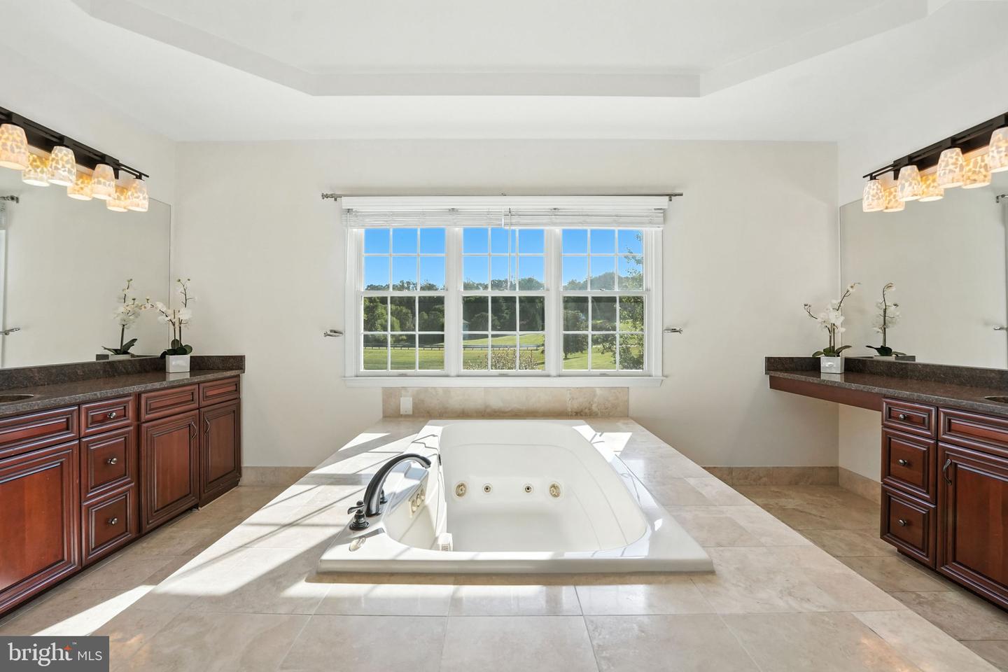 40656 CANONGATE DR, LEESBURG, Virginia 20175, 5 Bedrooms Bedrooms, ,6 BathroomsBathrooms,Residential,For sale,40656 CANONGATE DR,VALO2104822 MLS # VALO2104822