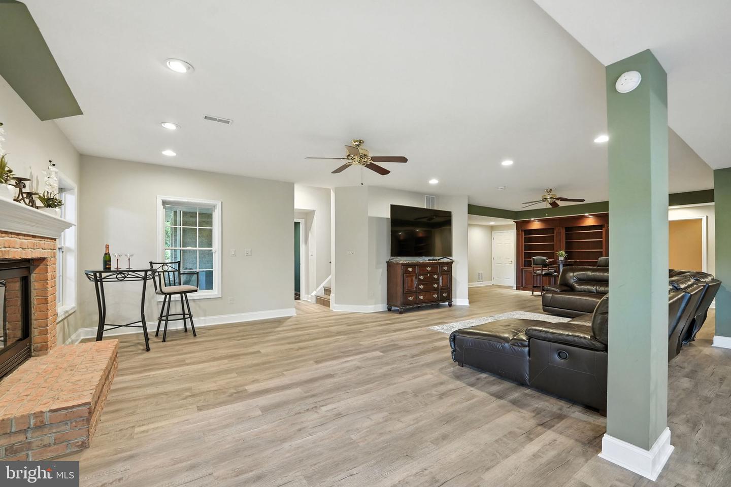 40656 CANONGATE DR, LEESBURG, Virginia 20175, 5 Bedrooms Bedrooms, ,6 BathroomsBathrooms,Residential,For sale,40656 CANONGATE DR,VALO2104822 MLS # VALO2104822