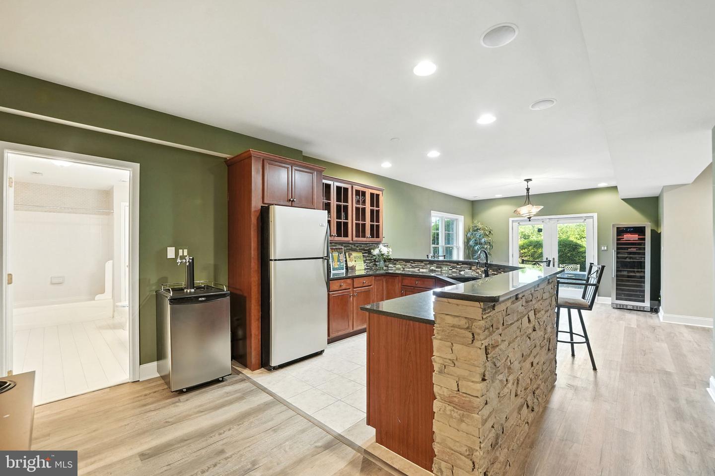 40656 CANONGATE DR, LEESBURG, Virginia 20175, 5 Bedrooms Bedrooms, ,6 BathroomsBathrooms,Residential,For sale,40656 CANONGATE DR,VALO2104822 MLS # VALO2104822