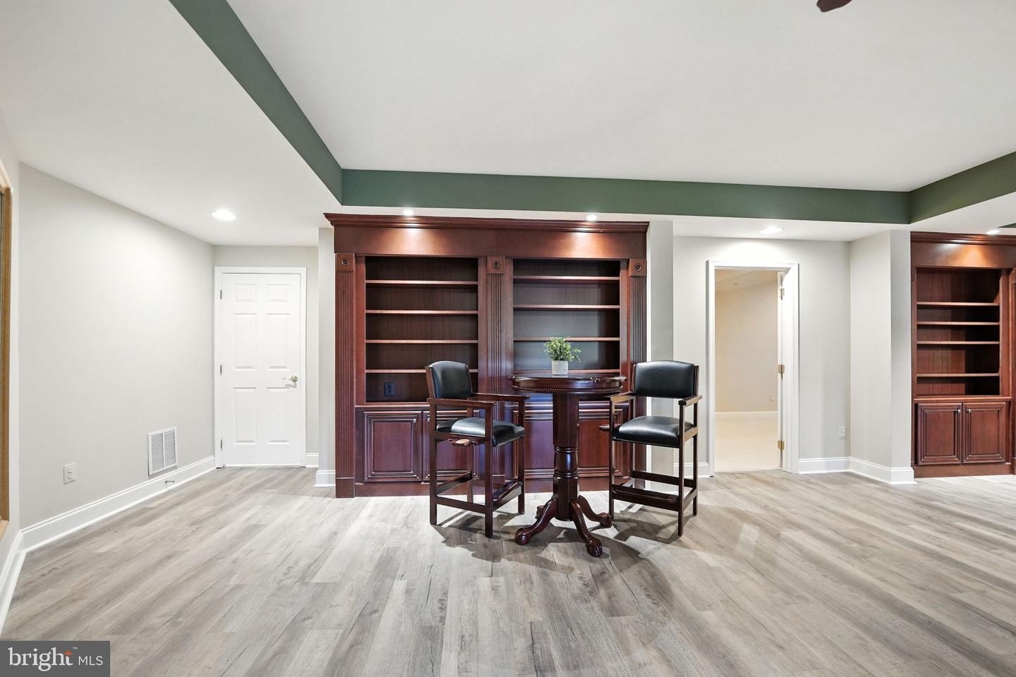 40656 CANONGATE DR, LEESBURG, Virginia 20175, 5 Bedrooms Bedrooms, ,6 BathroomsBathrooms,Residential,For sale,40656 CANONGATE DR,VALO2104822 MLS # VALO2104822