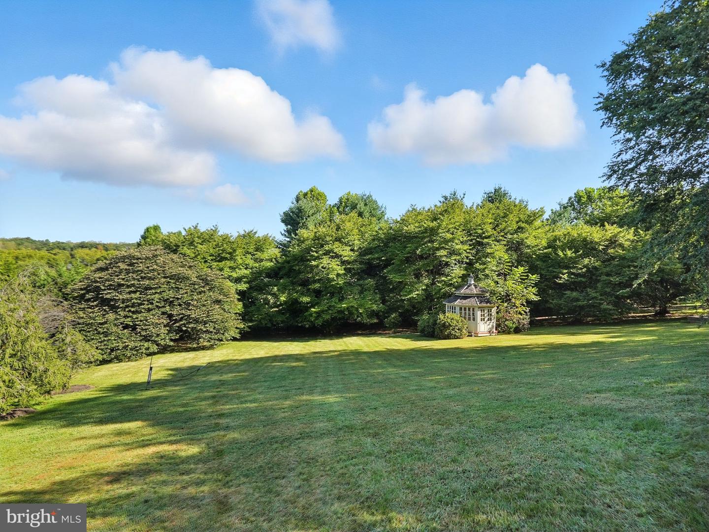 40656 CANONGATE DR, LEESBURG, Virginia 20175, 5 Bedrooms Bedrooms, ,6 BathroomsBathrooms,Residential,For sale,40656 CANONGATE DR,VALO2104822 MLS # VALO2104822