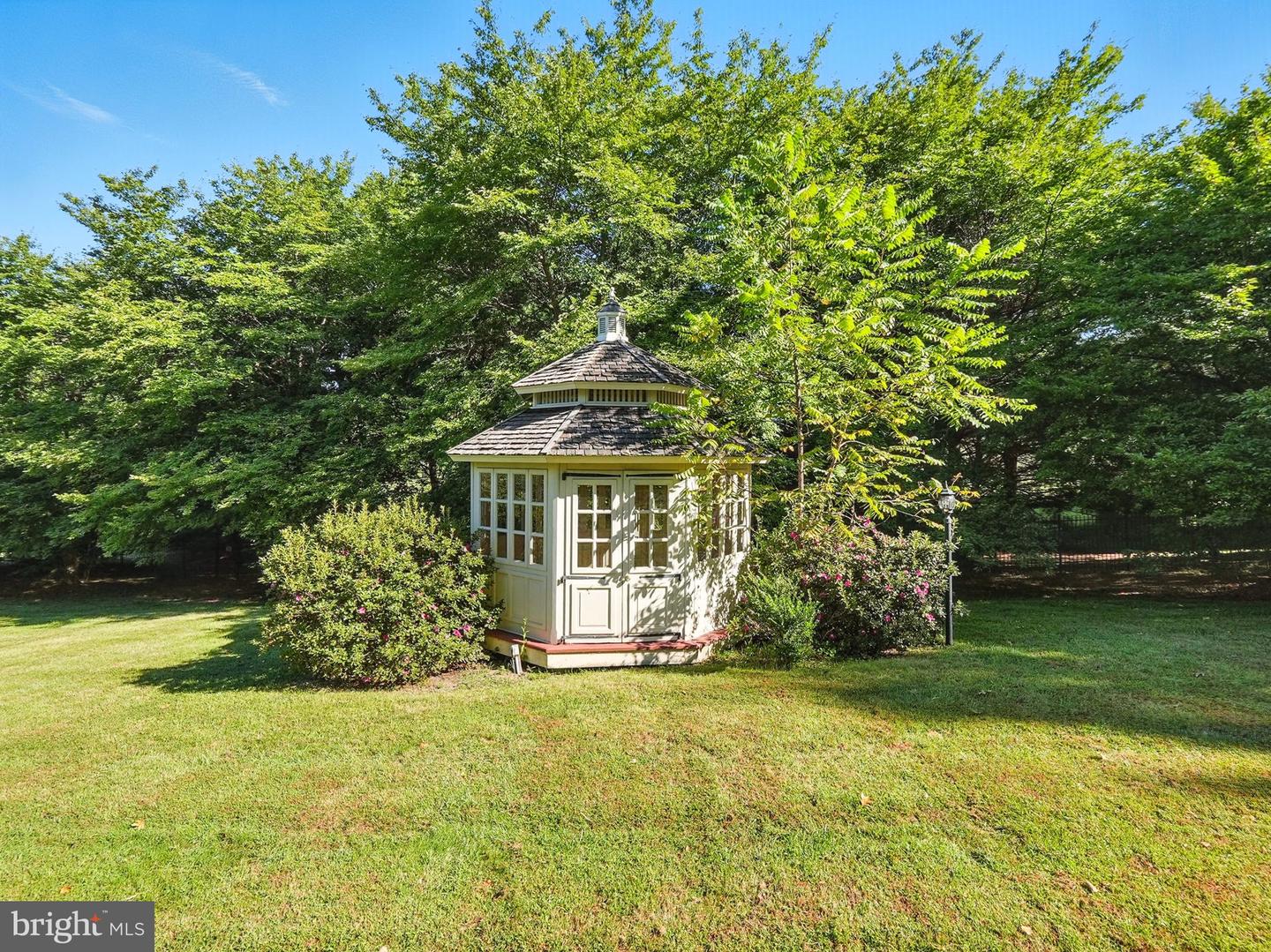 40656 CANONGATE DR, LEESBURG, Virginia 20175, 5 Bedrooms Bedrooms, ,6 BathroomsBathrooms,Residential,For sale,40656 CANONGATE DR,VALO2104822 MLS # VALO2104822