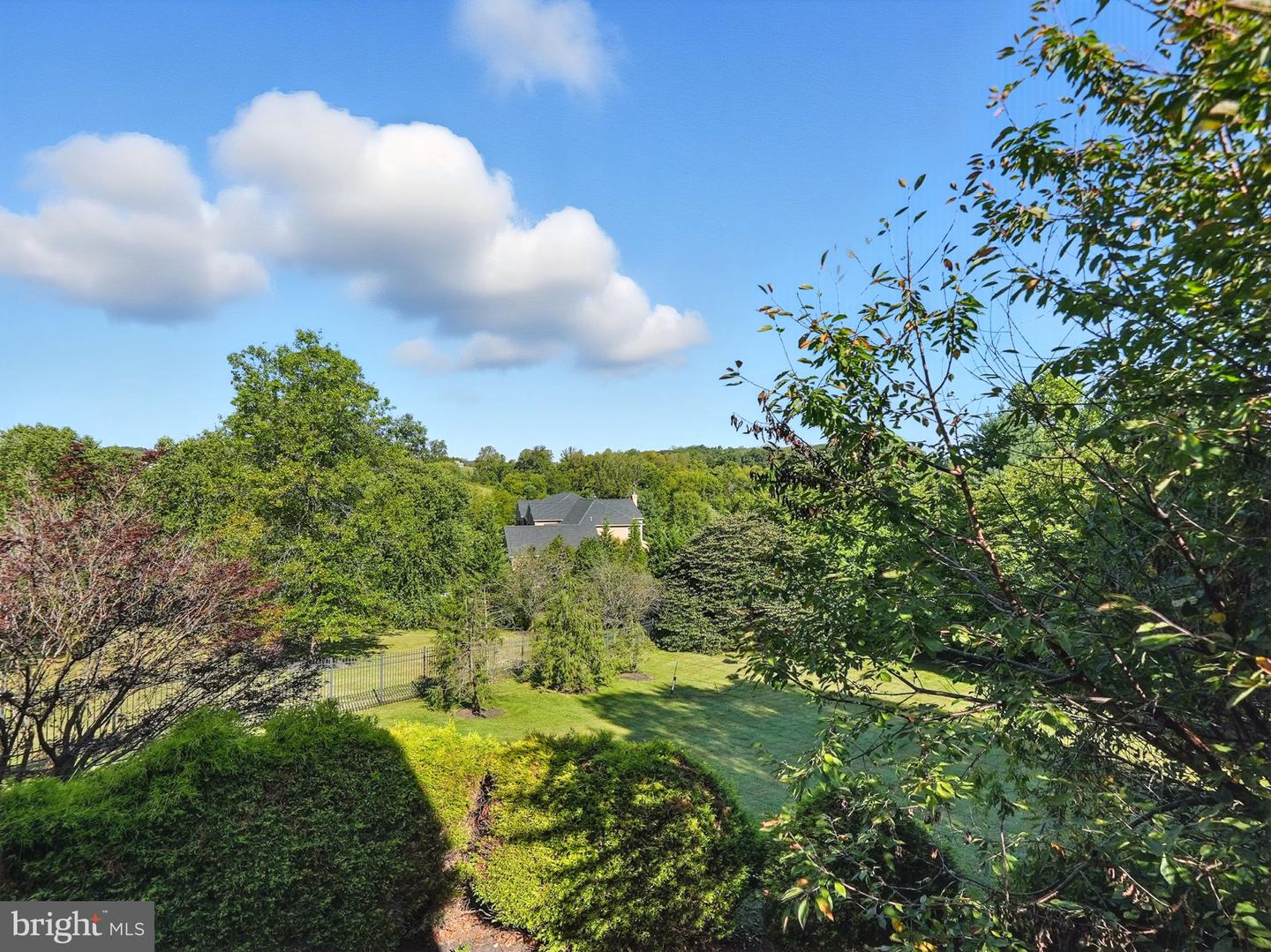 40656 CANONGATE DR, LEESBURG, Virginia 20175, 5 Bedrooms Bedrooms, ,6 BathroomsBathrooms,Residential,For sale,40656 CANONGATE DR,VALO2104822 MLS # VALO2104822