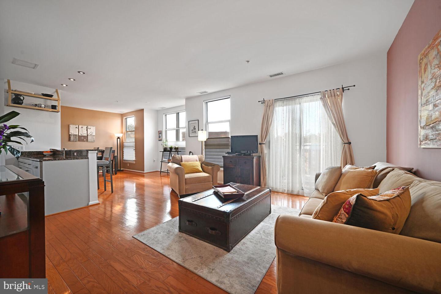 343 CEDAR ST NW #322, WASHINGTON, District Of Columbia 20012, 2 Bedrooms Bedrooms, ,2 BathroomsBathrooms,Residential,For sale,343 CEDAR ST NW #322,DCDC2215750 MLS # DCDC2215750