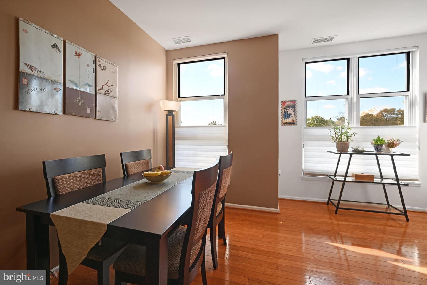 343 CEDAR ST NW #322, WASHINGTON, District Of Columbia 20012, 2 Bedrooms Bedrooms, ,2 BathroomsBathrooms,Residential,For sale,343 CEDAR ST NW #322,DCDC2215750 MLS # DCDC2215750