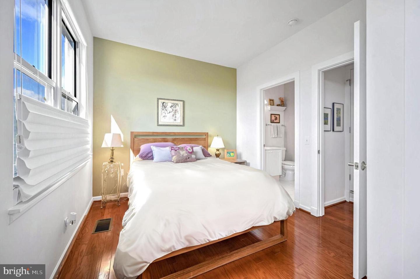 343 CEDAR ST NW #322, WASHINGTON, District Of Columbia 20012, 2 Bedrooms Bedrooms, ,2 BathroomsBathrooms,Residential,For sale,343 CEDAR ST NW #322,DCDC2215750 MLS # DCDC2215750