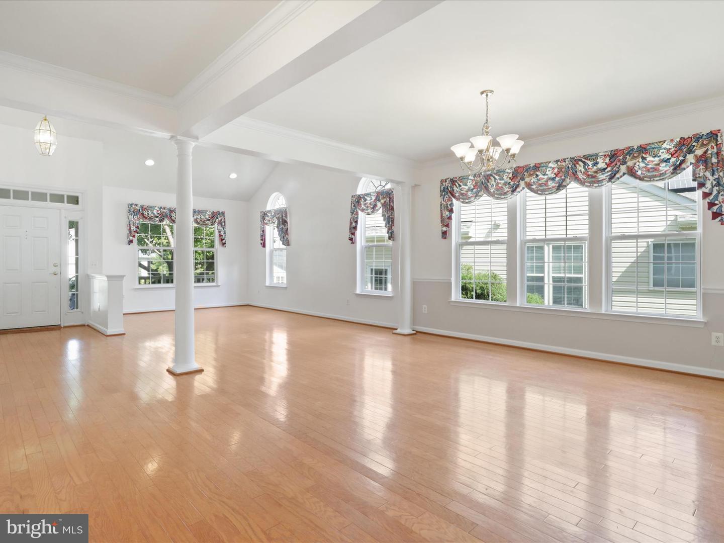 17251 FOUR SEASONS DR, DUMFRIES, Virginia 22025, 4 Bedrooms Bedrooms, ,3 BathroomsBathrooms,Residential,For sale,17251 FOUR SEASONS DR,VAPW2101830 MLS # VAPW2101830