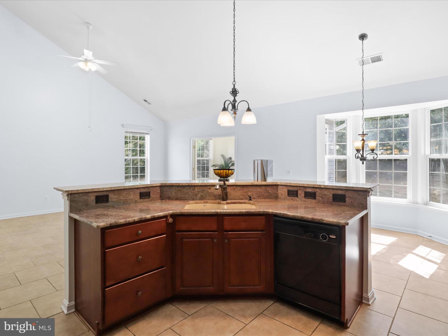 17251 FOUR SEASONS DR, DUMFRIES, Virginia 22025, 4 Bedrooms Bedrooms, ,3 BathroomsBathrooms,Residential,For sale,17251 FOUR SEASONS DR,VAPW2101830 MLS # VAPW2101830