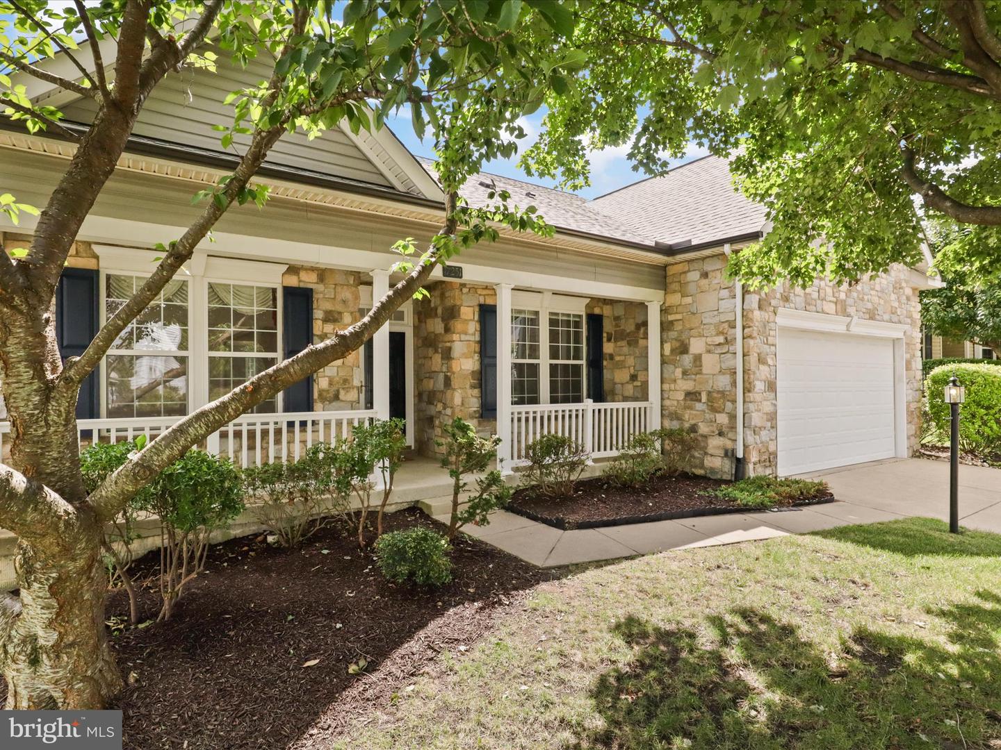 17251 FOUR SEASONS DR, DUMFRIES, Virginia 22025, 4 Bedrooms Bedrooms, ,3 BathroomsBathrooms,Residential,For sale,17251 FOUR SEASONS DR,VAPW2101830 MLS # VAPW2101830