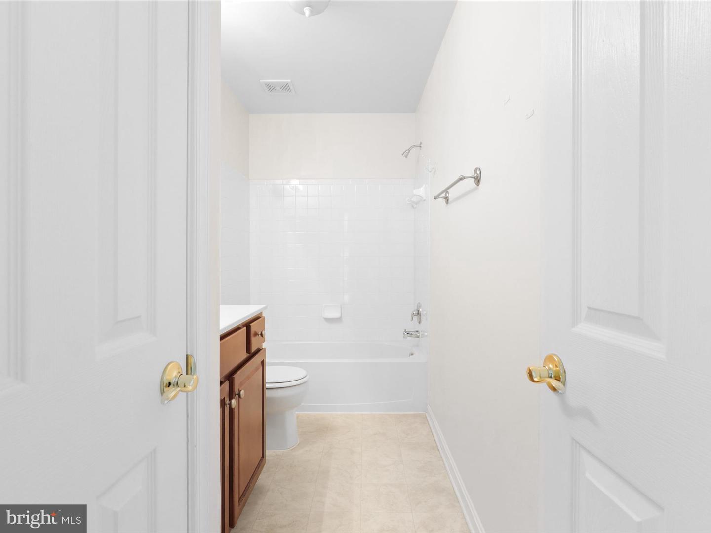 17251 FOUR SEASONS DR, DUMFRIES, Virginia 22025, 4 Bedrooms Bedrooms, ,3 BathroomsBathrooms,Residential,For sale,17251 FOUR SEASONS DR,VAPW2101830 MLS # VAPW2101830