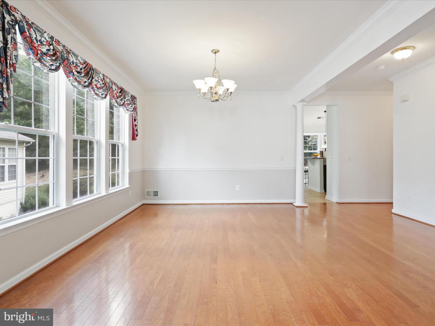 17251 FOUR SEASONS DR, DUMFRIES, Virginia 22025, 4 Bedrooms Bedrooms, ,3 BathroomsBathrooms,Residential,For sale,17251 FOUR SEASONS DR,VAPW2101830 MLS # VAPW2101830