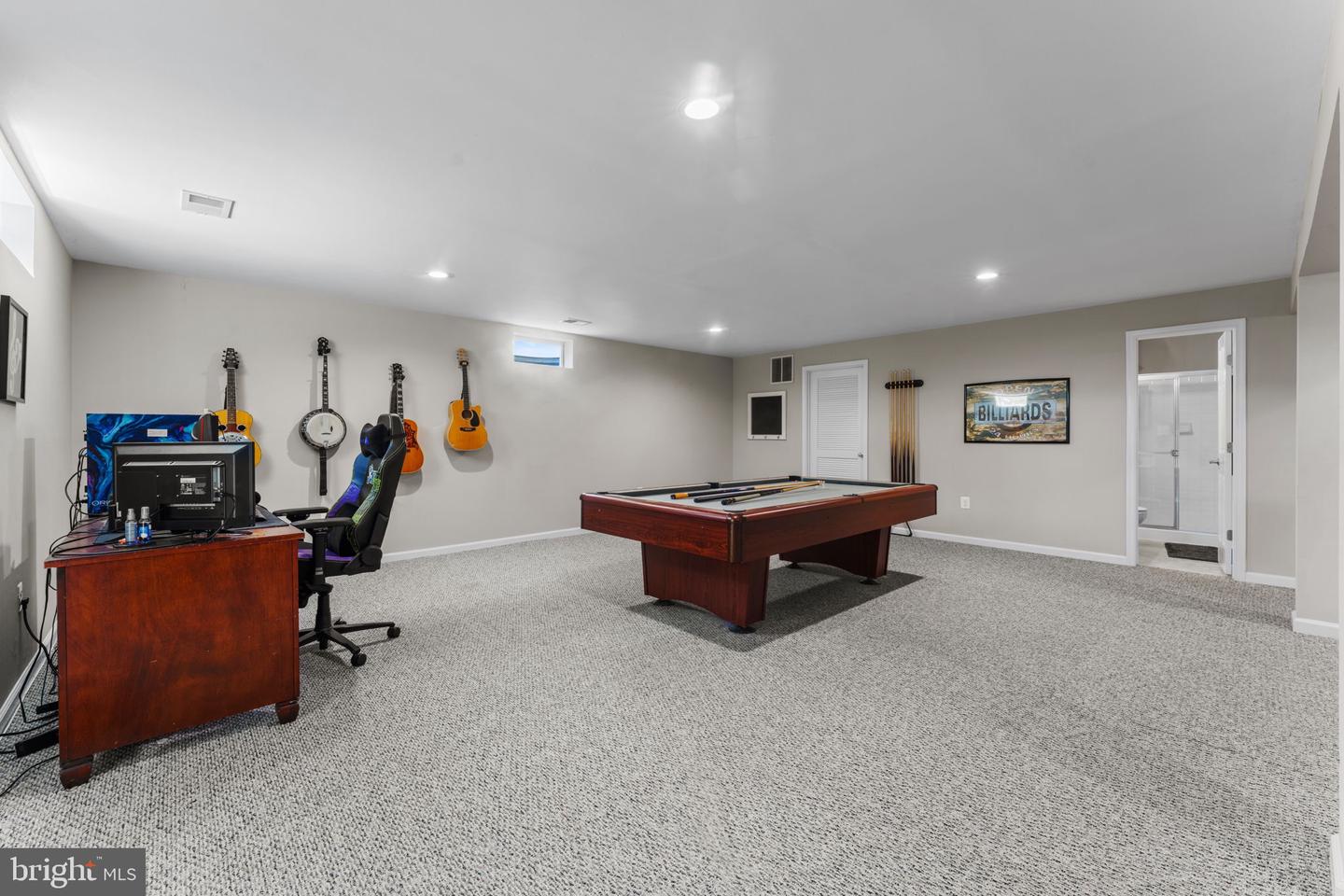 8305 DOUBLE EAGLE ST, GAINESVILLE, Virginia 20155, 4 Bedrooms Bedrooms, 17 Rooms Rooms,4 BathroomsBathrooms,Residential,For sale,8305 DOUBLE EAGLE ST,VAPW2102060 MLS # VAPW2102060