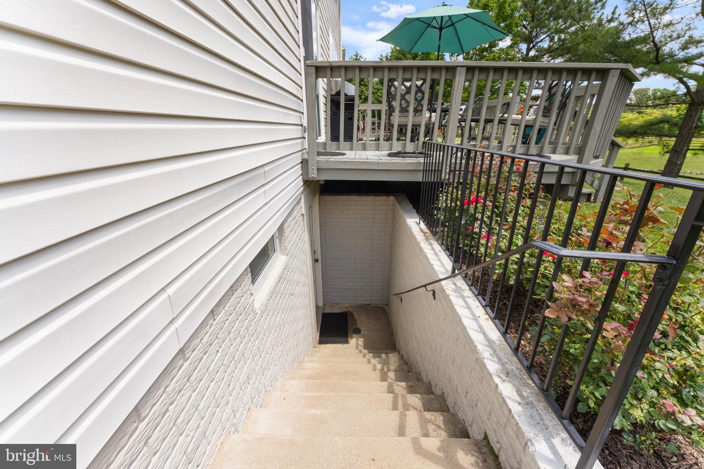 8305 DOUBLE EAGLE ST, GAINESVILLE, Virginia 20155, 4 Bedrooms Bedrooms, 17 Rooms Rooms,4 BathroomsBathrooms,Residential,For sale,8305 DOUBLE EAGLE ST,VAPW2102060 MLS # VAPW2102060