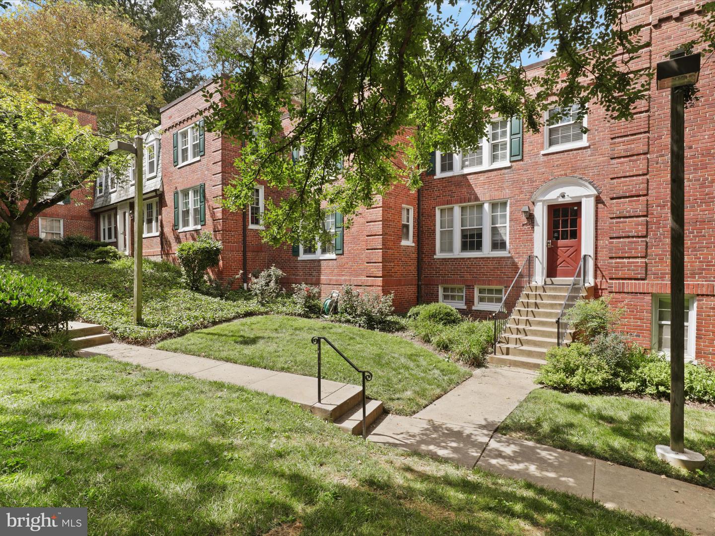 1762 N RHODES ST #6-353, ARLINGTON, Virginia 22201, 1 Bedroom Bedrooms, ,1 BathroomBathrooms,Residential,For sale,1762 N RHODES ST #6-353,VAAR2062520 MLS # VAAR2062520