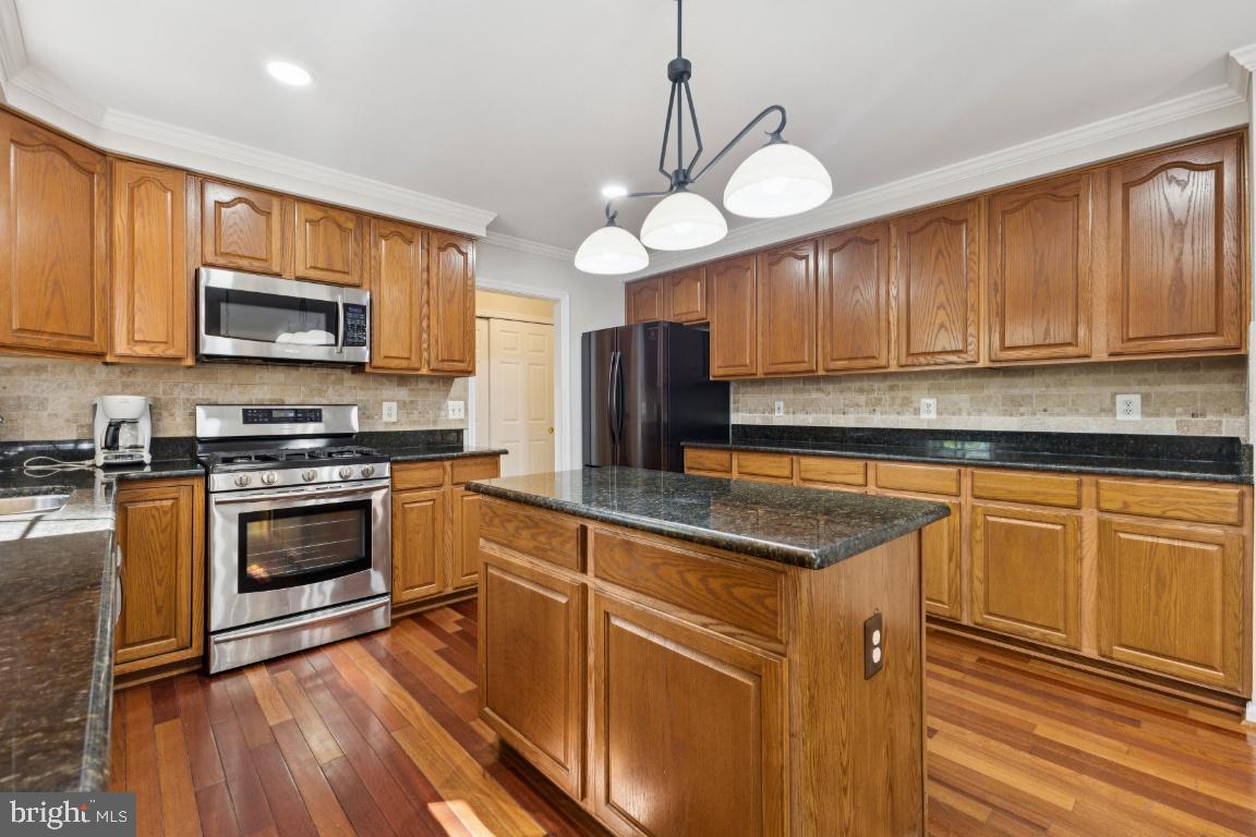 13313 CASWELL CT, CLIFTON, Virginia 20124, 4 Bedrooms Bedrooms, ,4 BathroomsBathrooms,Residential,For sale,13313 CASWELL CT,VAFX2262606 MLS # VAFX2262606