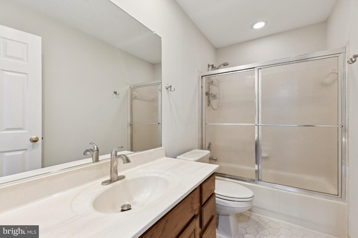 13313 CASWELL CT, CLIFTON, Virginia 20124, 4 Bedrooms Bedrooms, ,4 BathroomsBathrooms,Residential,For sale,13313 CASWELL CT,VAFX2262606 MLS # VAFX2262606