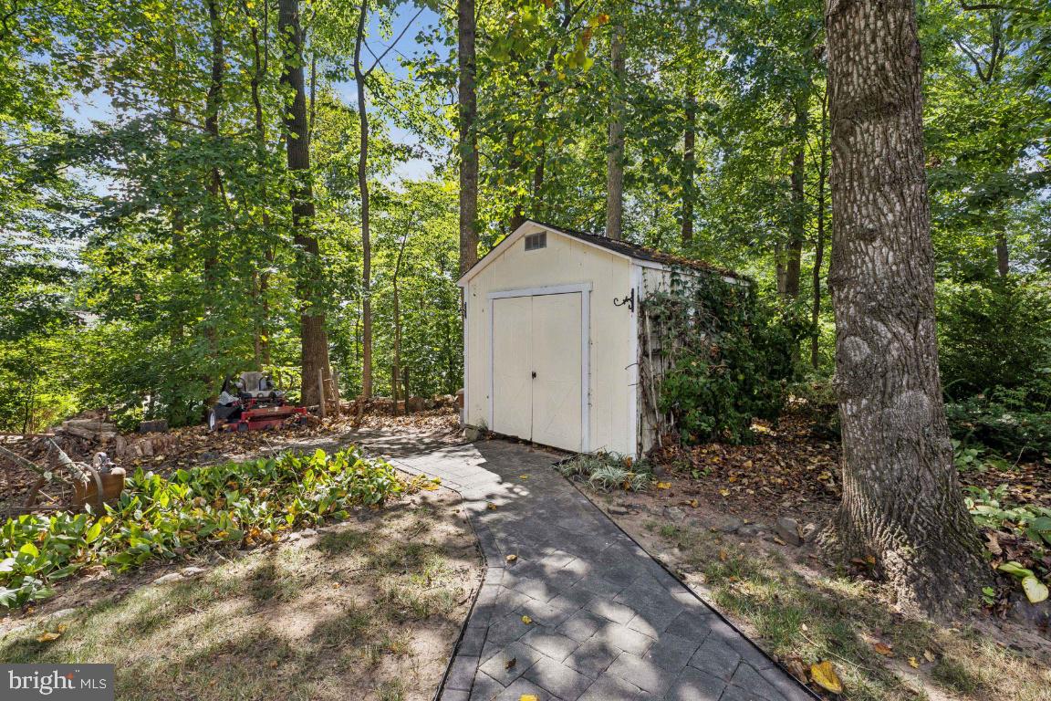 13313 CASWELL CT, CLIFTON, Virginia 20124, 4 Bedrooms Bedrooms, ,4 BathroomsBathrooms,Residential,For sale,13313 CASWELL CT,VAFX2262606 MLS # VAFX2262606