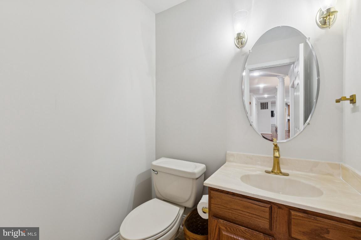 13313 CASWELL CT, CLIFTON, Virginia 20124, 4 Bedrooms Bedrooms, ,4 BathroomsBathrooms,Residential,For sale,13313 CASWELL CT,VAFX2262606 MLS # VAFX2262606