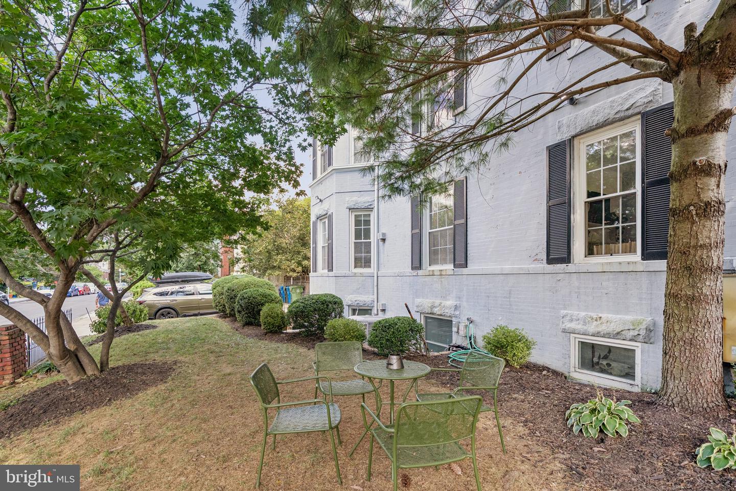 1633 NEWTON ST NW #3, WASHINGTON, District Of Columbia 20010, 2 Bedrooms Bedrooms, ,1 BathroomBathrooms,Residential,For sale,1633 NEWTON ST NW #3,DCDC2216200 MLS # DCDC2216200