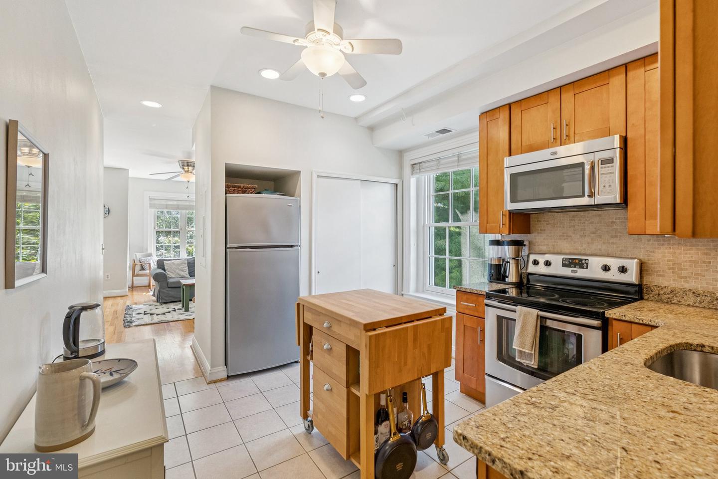 1633 NEWTON ST NW #3, WASHINGTON, District Of Columbia 20010, 2 Bedrooms Bedrooms, ,1 BathroomBathrooms,Residential,For sale,1633 NEWTON ST NW #3,DCDC2216200 MLS # DCDC2216200