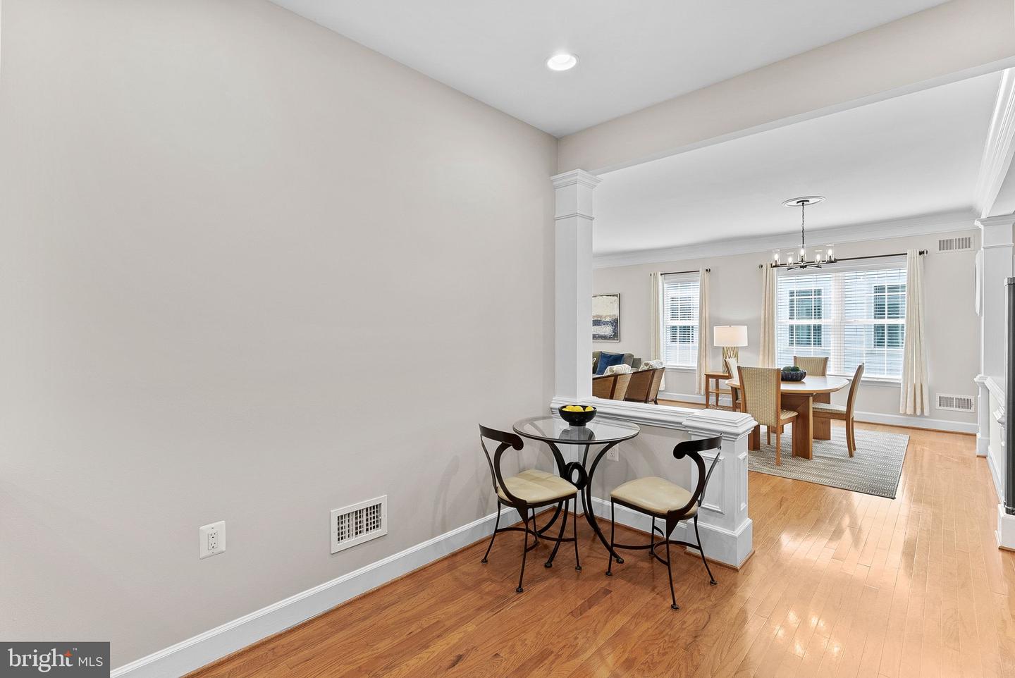 44444 OAKMONT MANOR SQ, ASHBURN, Virginia 20147, 2 Bedrooms Bedrooms, ,2 BathroomsBathrooms,Residential,For sale,44444 OAKMONT MANOR SQ,VALO2105050 MLS # VALO2105050