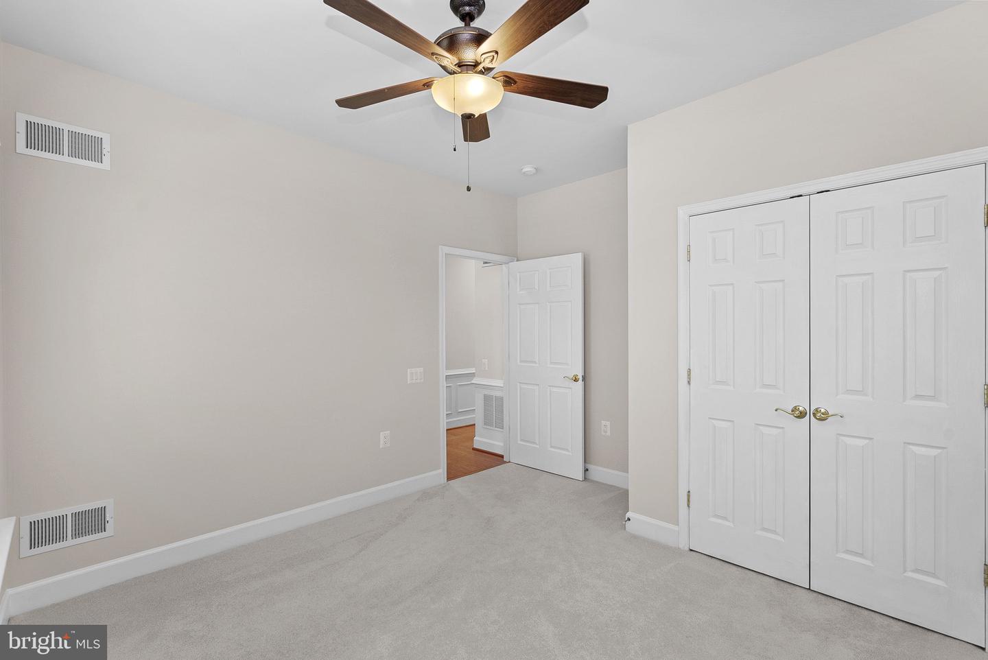 44444 OAKMONT MANOR SQ, ASHBURN, Virginia 20147, 2 Bedrooms Bedrooms, ,2 BathroomsBathrooms,Residential,For sale,44444 OAKMONT MANOR SQ,VALO2105050 MLS # VALO2105050
