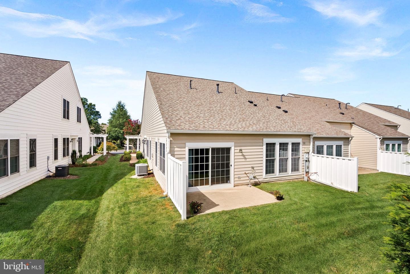 44444 OAKMONT MANOR SQ, ASHBURN, Virginia 20147, 2 Bedrooms Bedrooms, ,2 BathroomsBathrooms,Residential,For sale,44444 OAKMONT MANOR SQ,VALO2105050 MLS # VALO2105050