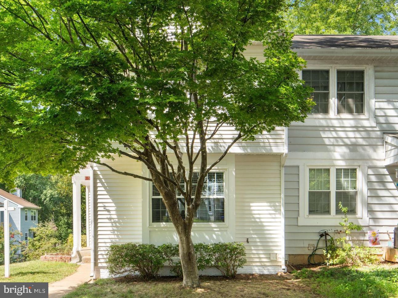 5128 SPRING BRANCH BLVD, DUMFRIES, Virginia 22025, 3 Bedrooms Bedrooms, 10 Rooms Rooms,2 BathroomsBathrooms,Residential,For sale,5128 SPRING BRANCH BLVD,VAPW2102164 MLS # VAPW2102164