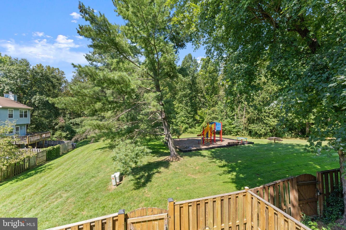 5128 SPRING BRANCH BLVD, DUMFRIES, Virginia 22025, 3 Bedrooms Bedrooms, 10 Rooms Rooms,2 BathroomsBathrooms,Residential,For sale,5128 SPRING BRANCH BLVD,VAPW2102164 MLS # VAPW2102164