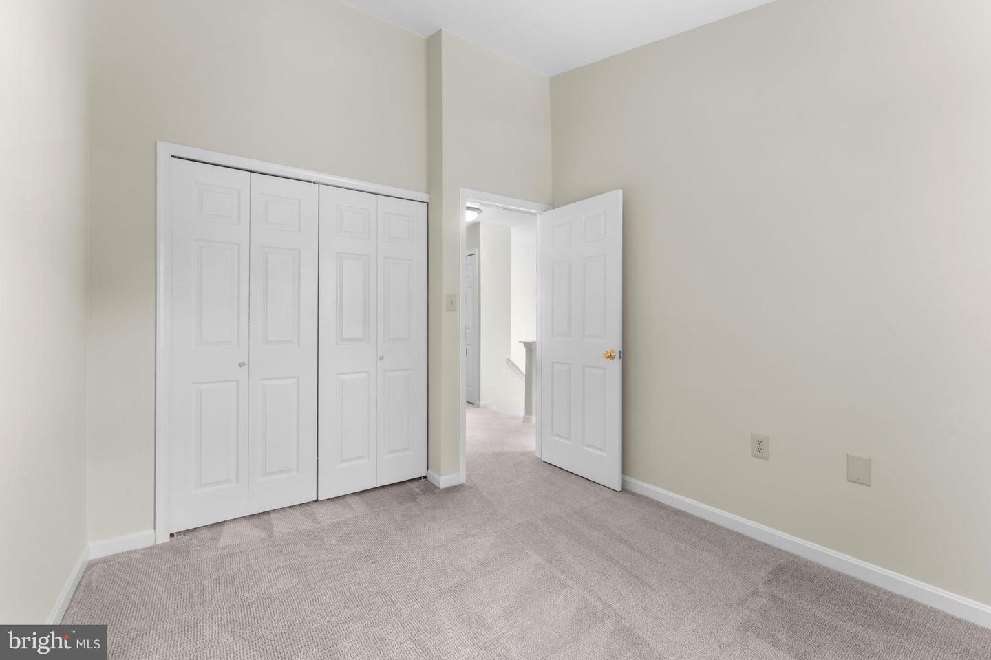 5128 SPRING BRANCH BLVD, DUMFRIES, Virginia 22025, 3 Bedrooms Bedrooms, 10 Rooms Rooms,2 BathroomsBathrooms,Residential,For sale,5128 SPRING BRANCH BLVD,VAPW2102164 MLS # VAPW2102164