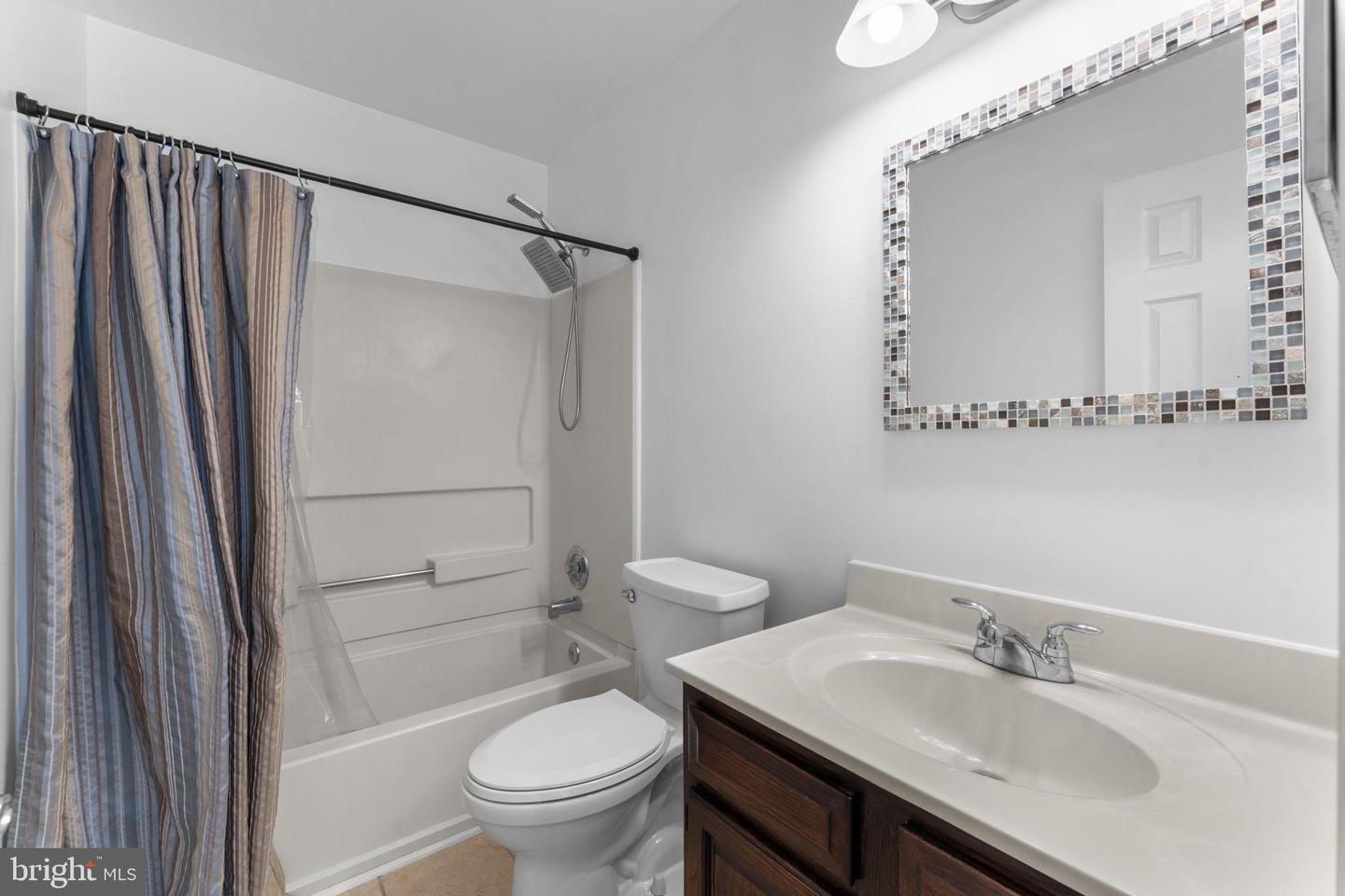 5128 SPRING BRANCH BLVD, DUMFRIES, Virginia 22025, 3 Bedrooms Bedrooms, 10 Rooms Rooms,2 BathroomsBathrooms,Residential,For sale,5128 SPRING BRANCH BLVD,VAPW2102164 MLS # VAPW2102164