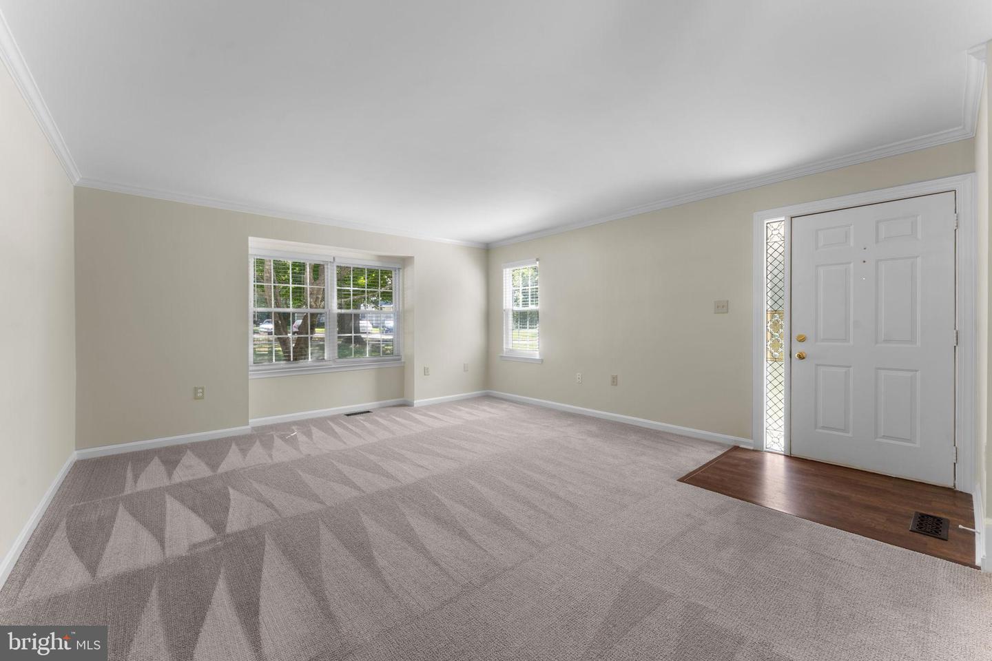 5128 SPRING BRANCH BLVD, DUMFRIES, Virginia 22025, 3 Bedrooms Bedrooms, 10 Rooms Rooms,2 BathroomsBathrooms,Residential,For sale,5128 SPRING BRANCH BLVD,VAPW2102164 MLS # VAPW2102164