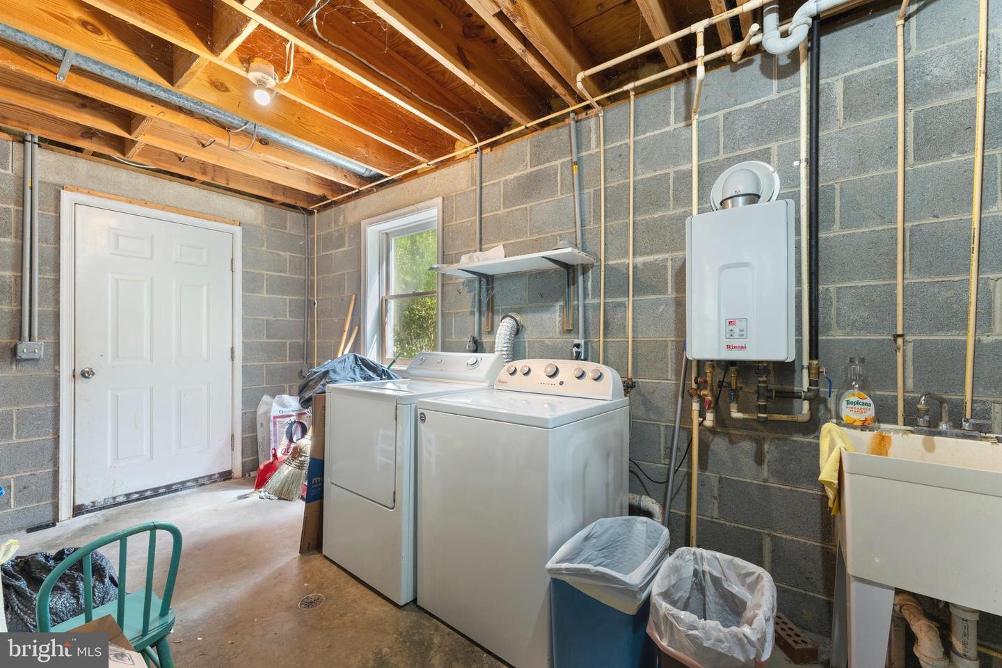304 JAMES CITY RD, REVA, Virginia 22735, 3 Bedrooms Bedrooms, ,2 BathroomsBathrooms,Residential,For sale,304 JAMES CITY RD,VAMA2002388 MLS # VAMA2002388