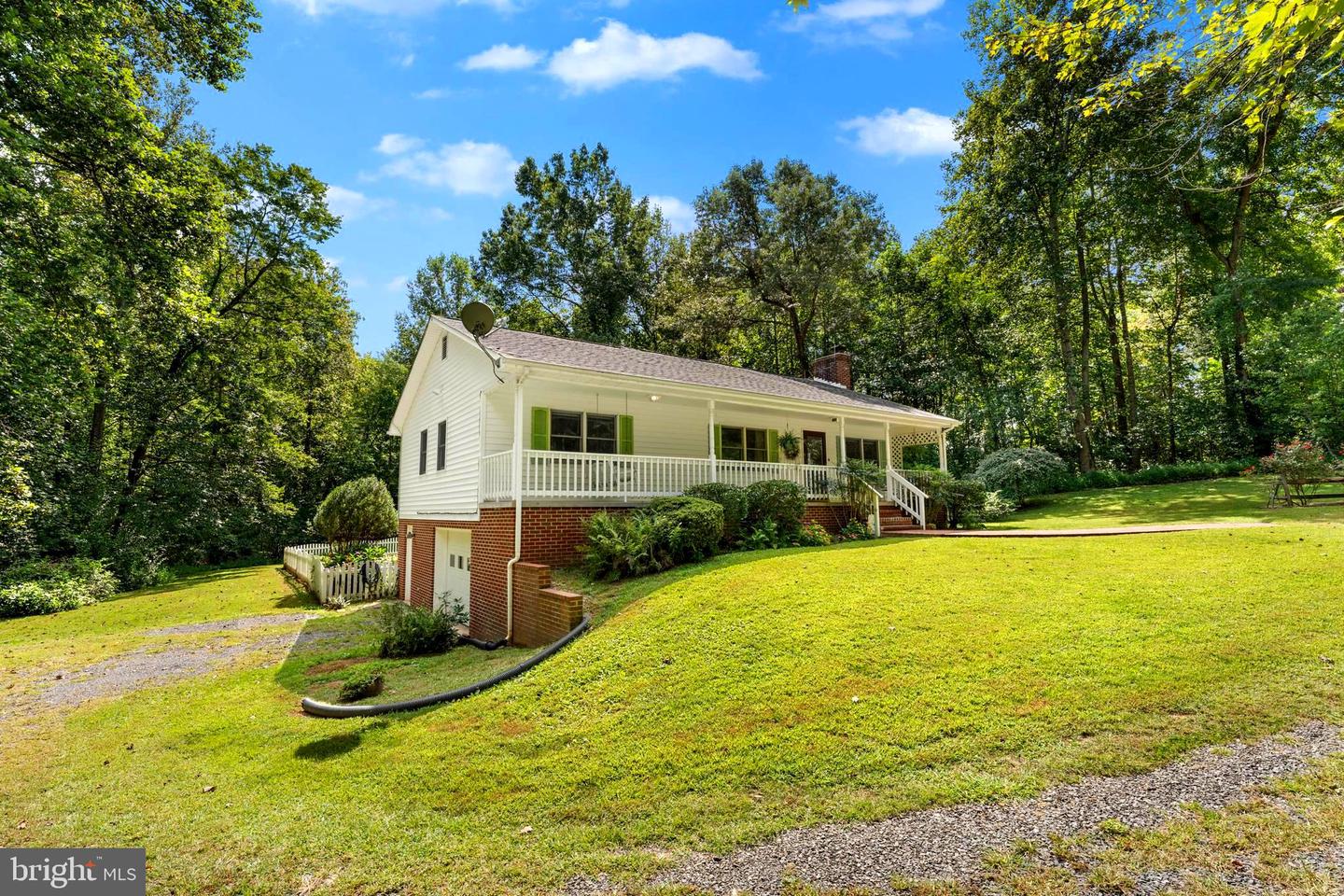 304 JAMES CITY RD, REVA, Virginia 22735, 3 Bedrooms Bedrooms, ,2 BathroomsBathrooms,Residential,For sale,304 JAMES CITY RD,VAMA2002388 MLS # VAMA2002388