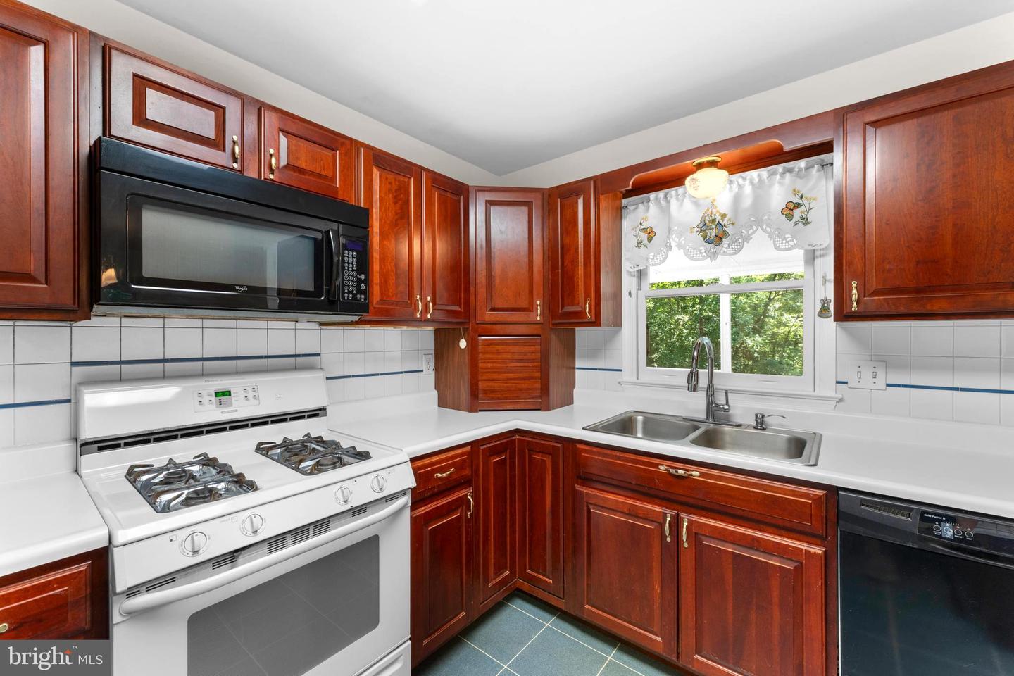 304 JAMES CITY RD, REVA, Virginia 22735, 3 Bedrooms Bedrooms, ,2 BathroomsBathrooms,Residential,For sale,304 JAMES CITY RD,VAMA2002388 MLS # VAMA2002388