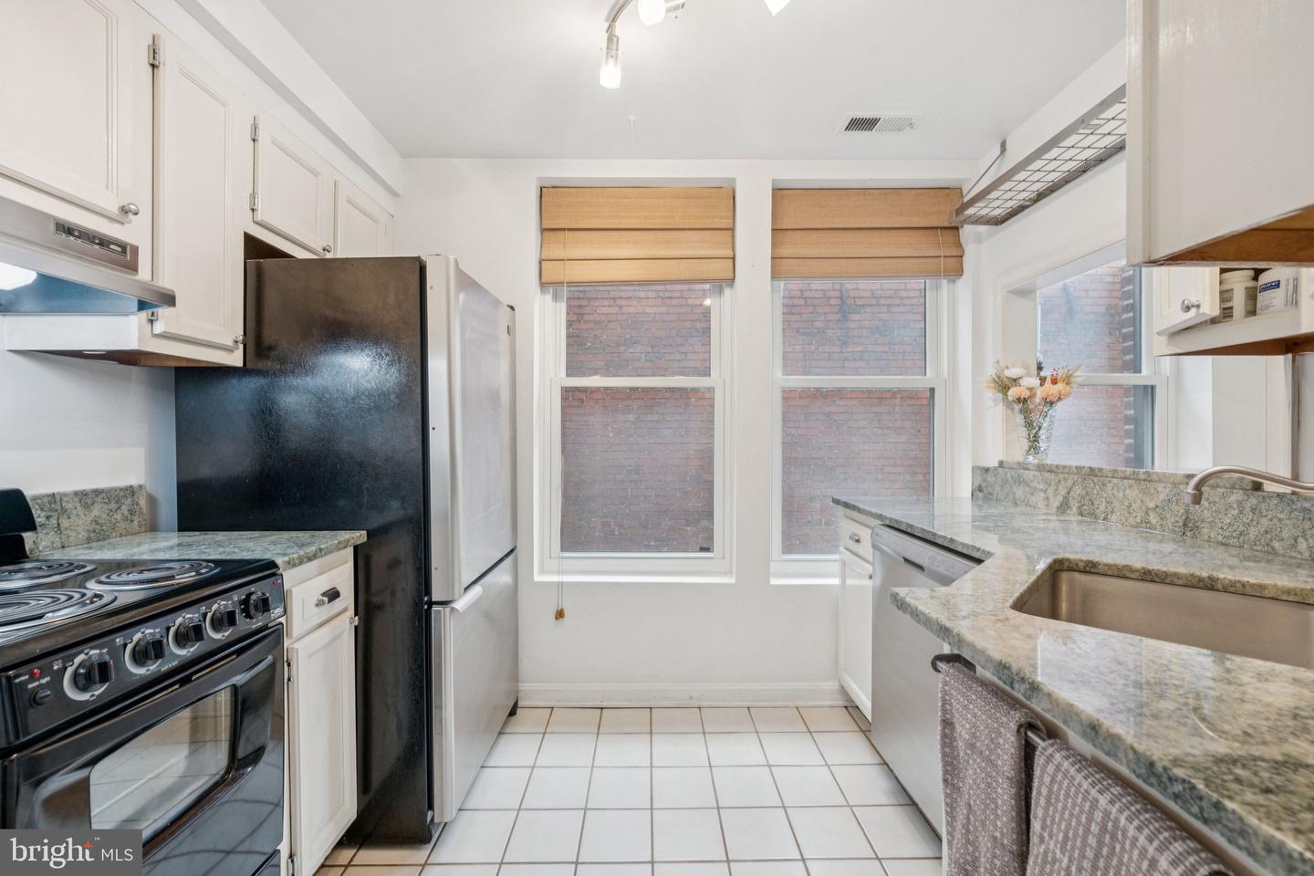 1812 VERNON ST NW #34, WASHINGTON, District Of Columbia 20009, 2 Bedrooms Bedrooms, ,1 BathroomBathrooms,Residential,For sale,1812 VERNON ST NW #34,DCDC2216262 MLS # DCDC2216262