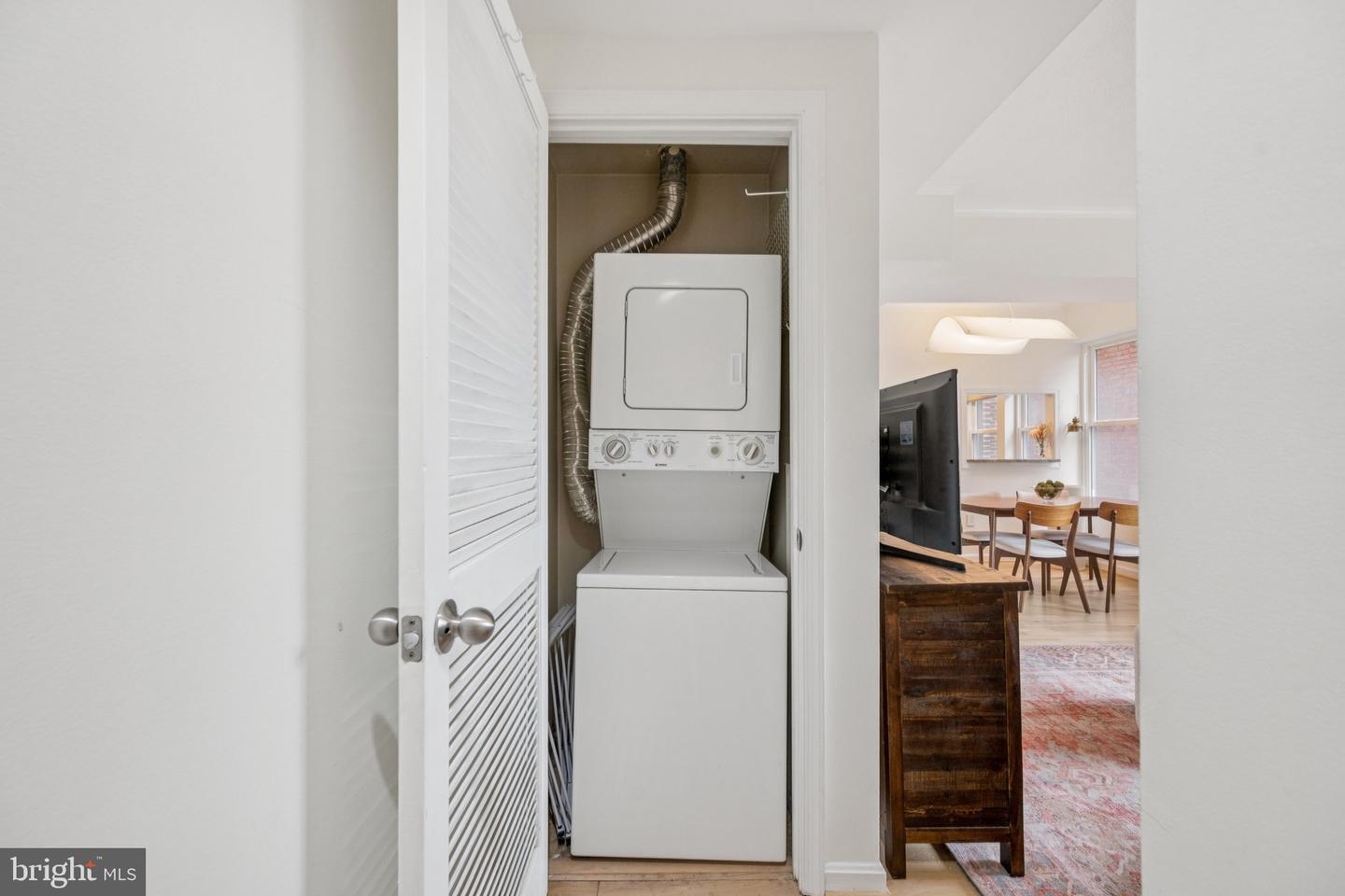 1812 VERNON ST NW #34, WASHINGTON, District Of Columbia 20009, 2 Bedrooms Bedrooms, ,1 BathroomBathrooms,Residential,For sale,1812 VERNON ST NW #34,DCDC2216262 MLS # DCDC2216262
