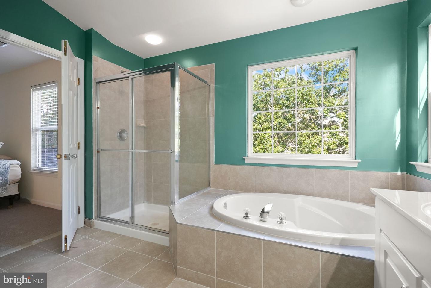 8793 PARTRIDGE RUN WAY, BRISTOW, Virginia 20136, 5 Bedrooms Bedrooms, ,3 BathroomsBathrooms,Residential,For sale,8793 PARTRIDGE RUN WAY,VAPW2102182 MLS # VAPW2102182