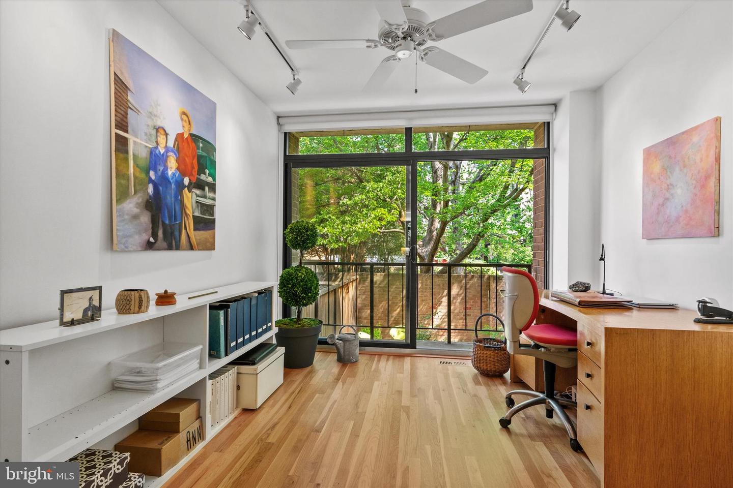 407 N ST SW #4, WASHINGTON, District Of Columbia 20024, 4 Bedrooms Bedrooms, ,3 BathroomsBathrooms,Residential,For sale,407 N ST SW #4,DCDC2216540 MLS # DCDC2216540