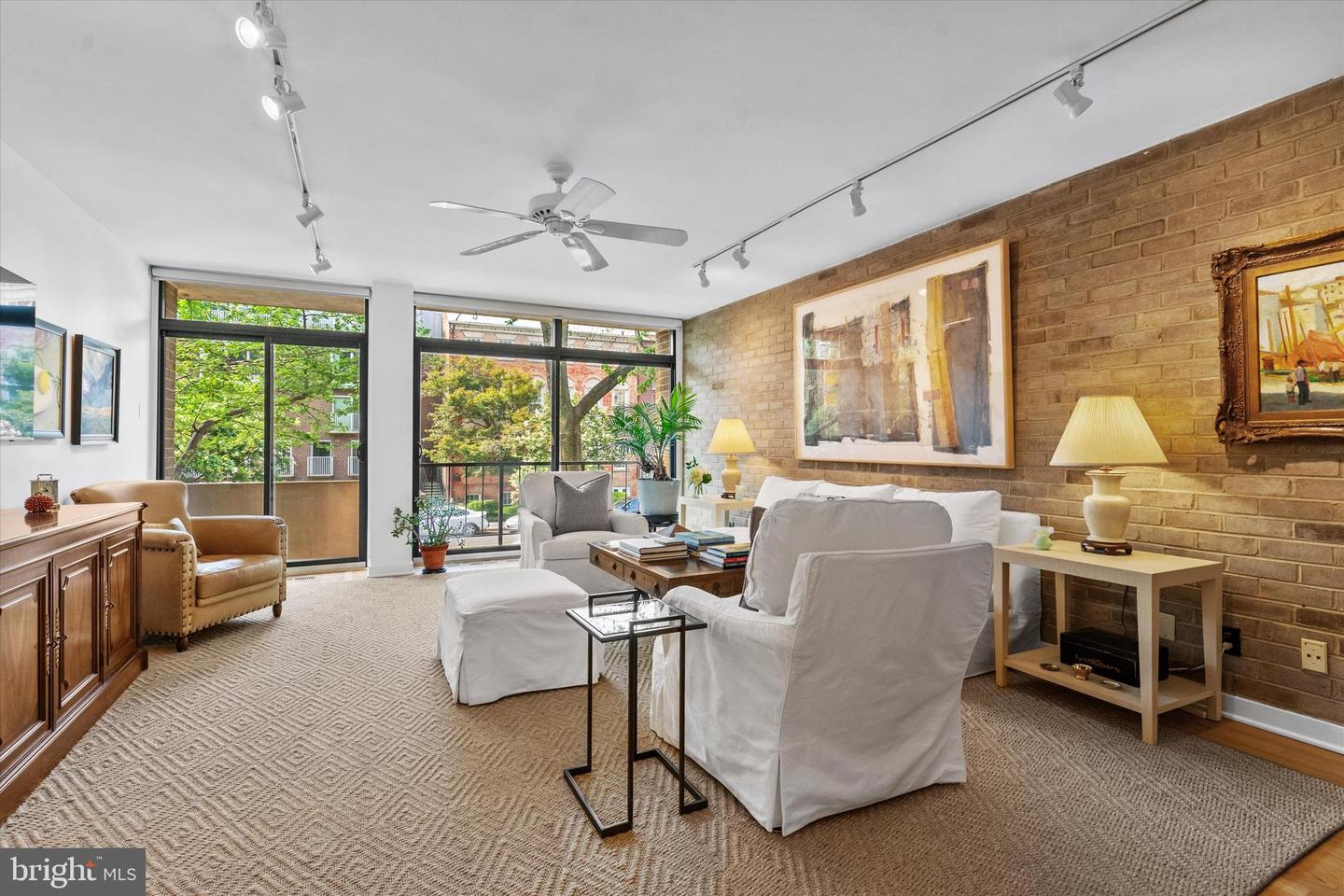 407 N ST SW #4, WASHINGTON, District Of Columbia 20024, 4 Bedrooms Bedrooms, ,3 BathroomsBathrooms,Residential,For sale,407 N ST SW #4,DCDC2216540 MLS # DCDC2216540