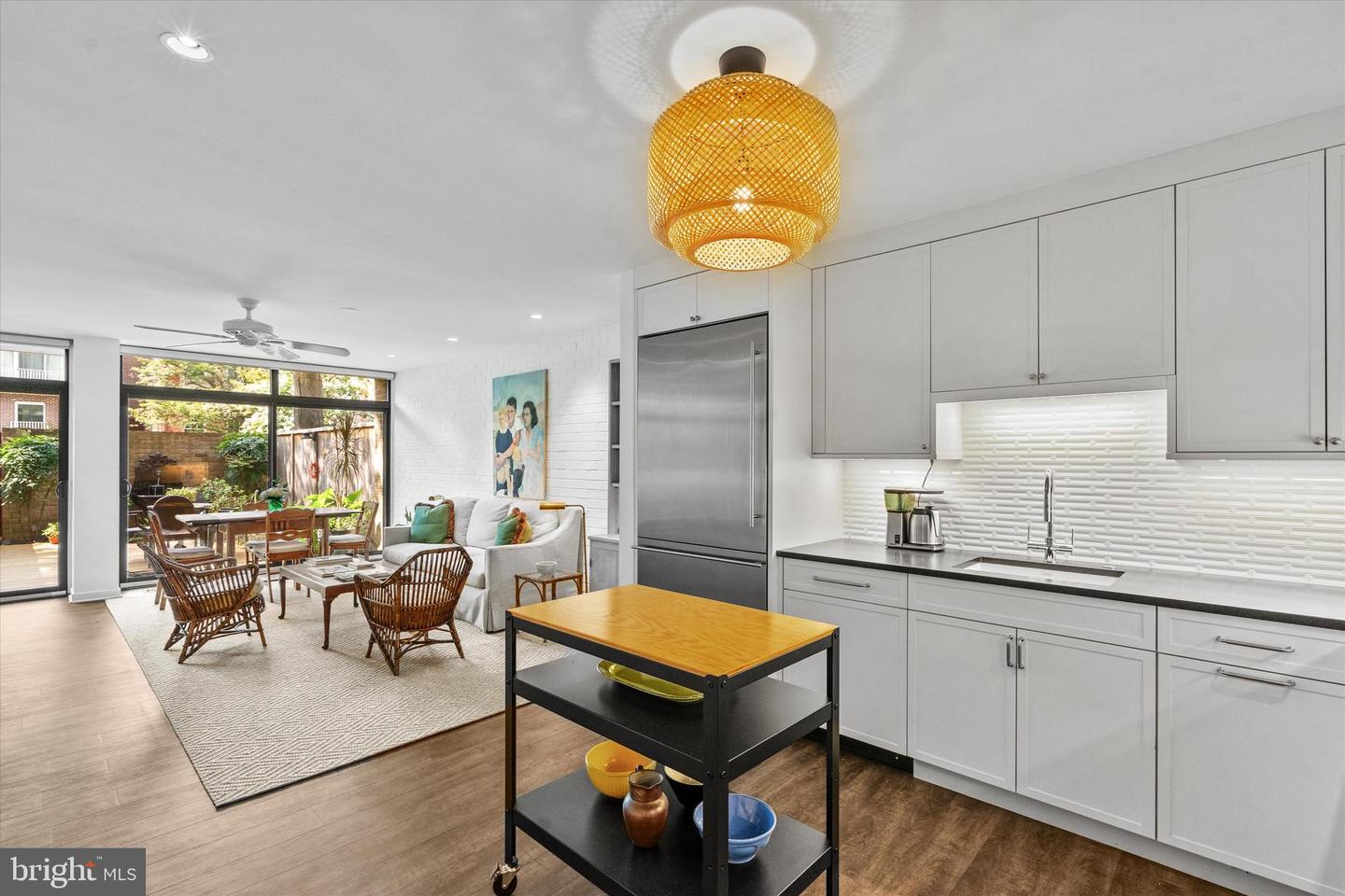 407 N ST SW #4, WASHINGTON, District Of Columbia 20024, 4 Bedrooms Bedrooms, ,3 BathroomsBathrooms,Residential,For sale,407 N ST SW #4,DCDC2216540 MLS # DCDC2216540