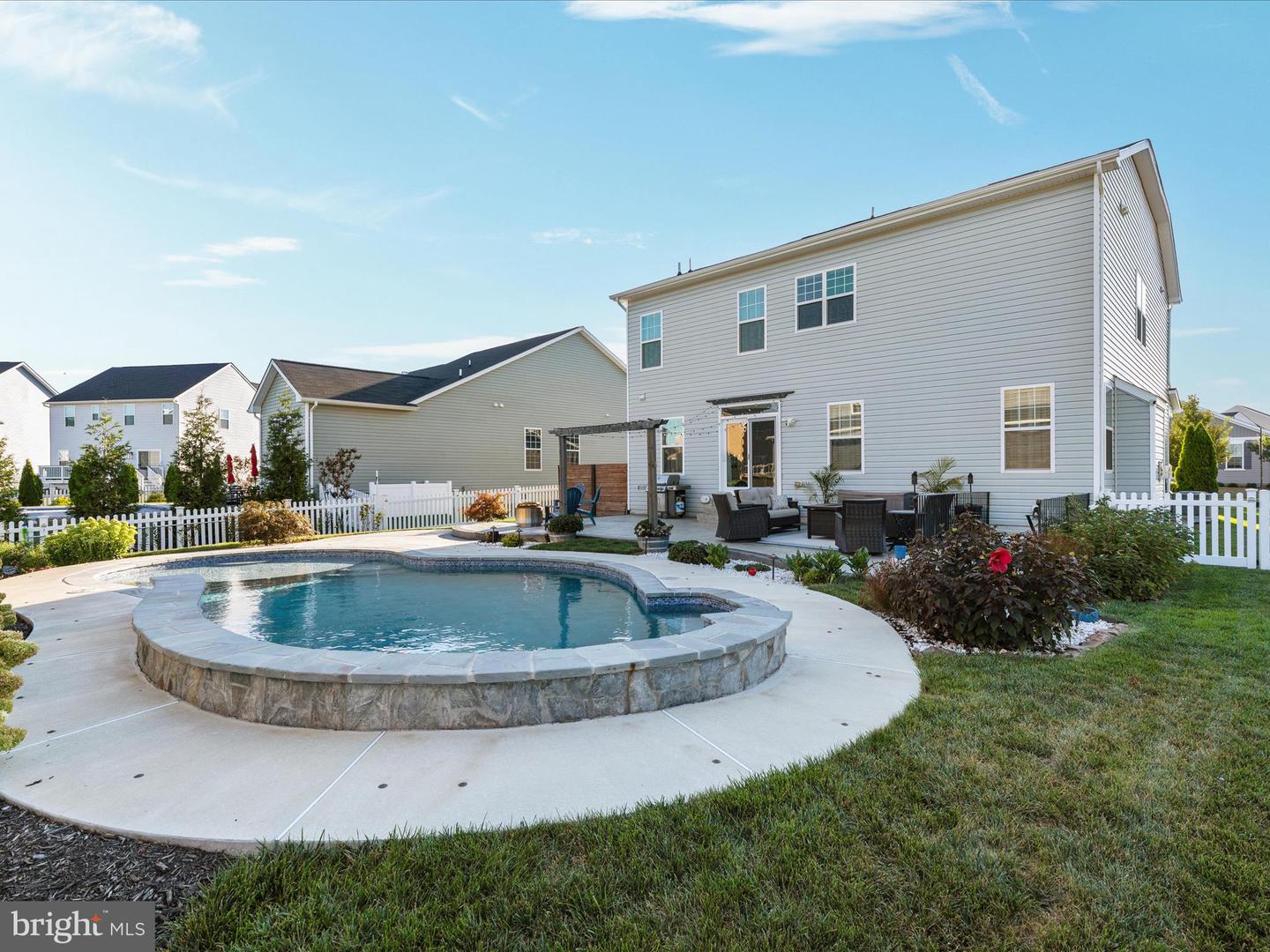 101 JEWEL BOX DR, STEPHENSON, Virginia 22656, 5 Bedrooms Bedrooms, ,3 BathroomsBathrooms,Residential,For sale,101 JEWEL BOX DR,VAFV2036372 MLS # VAFV2036372