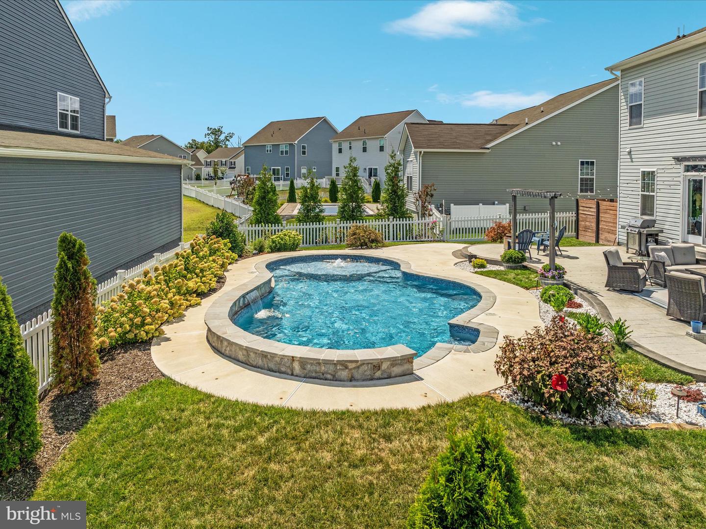 101 JEWEL BOX DR, STEPHENSON, Virginia 22656, 5 Bedrooms Bedrooms, ,3 BathroomsBathrooms,Residential,For sale,101 JEWEL BOX DR,VAFV2036372 MLS # VAFV2036372