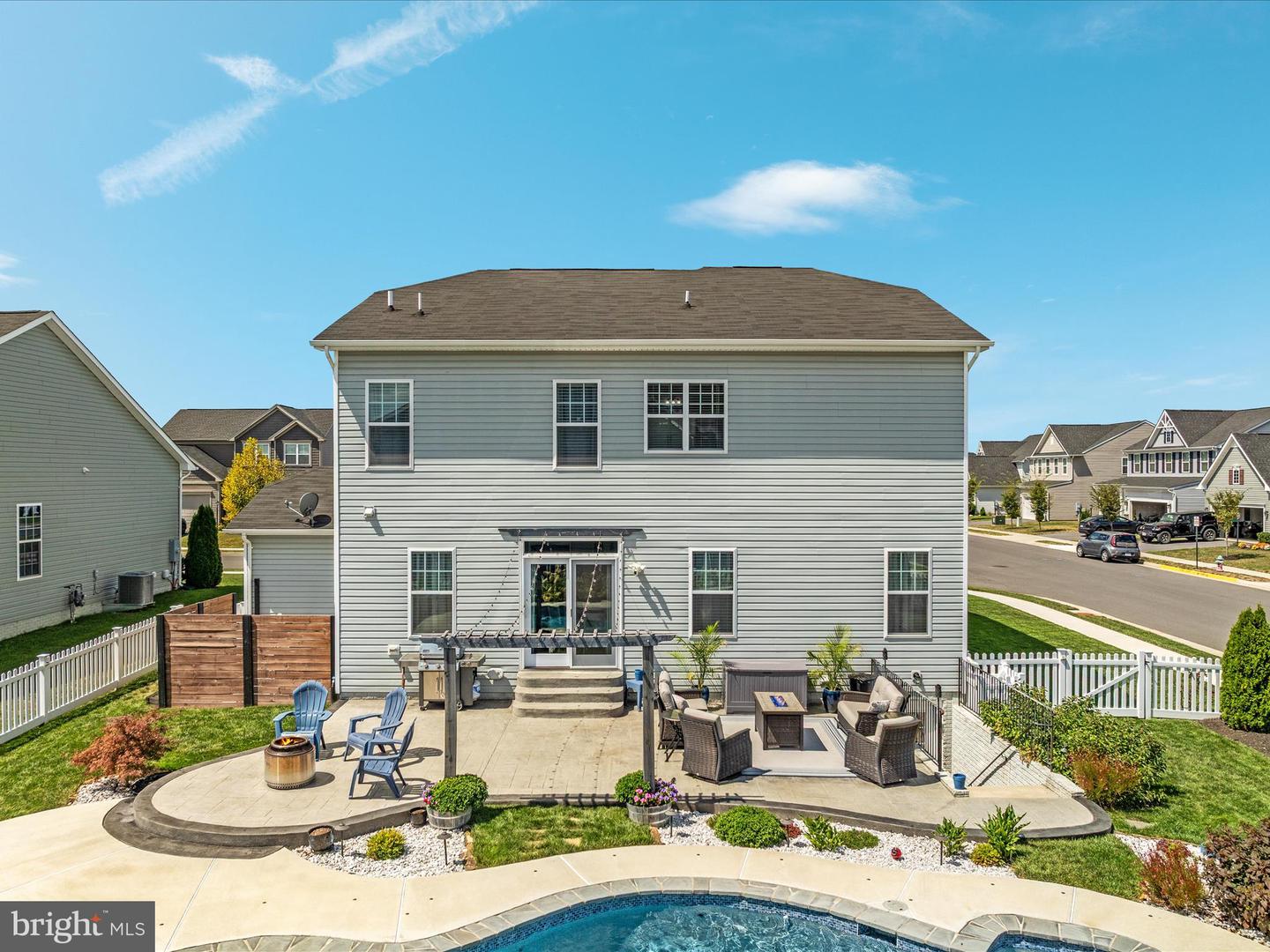101 JEWEL BOX DR, STEPHENSON, Virginia 22656, 5 Bedrooms Bedrooms, ,3 BathroomsBathrooms,Residential,For sale,101 JEWEL BOX DR,VAFV2036372 MLS # VAFV2036372